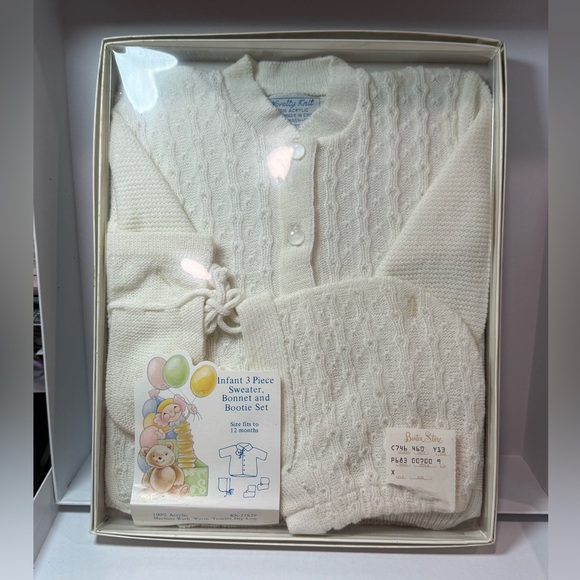 Novelty Knits Other - Vintage 1970s 1980s Novelty Knit Infant 3 Piece Sweater Bonnet Bootie Set NEW